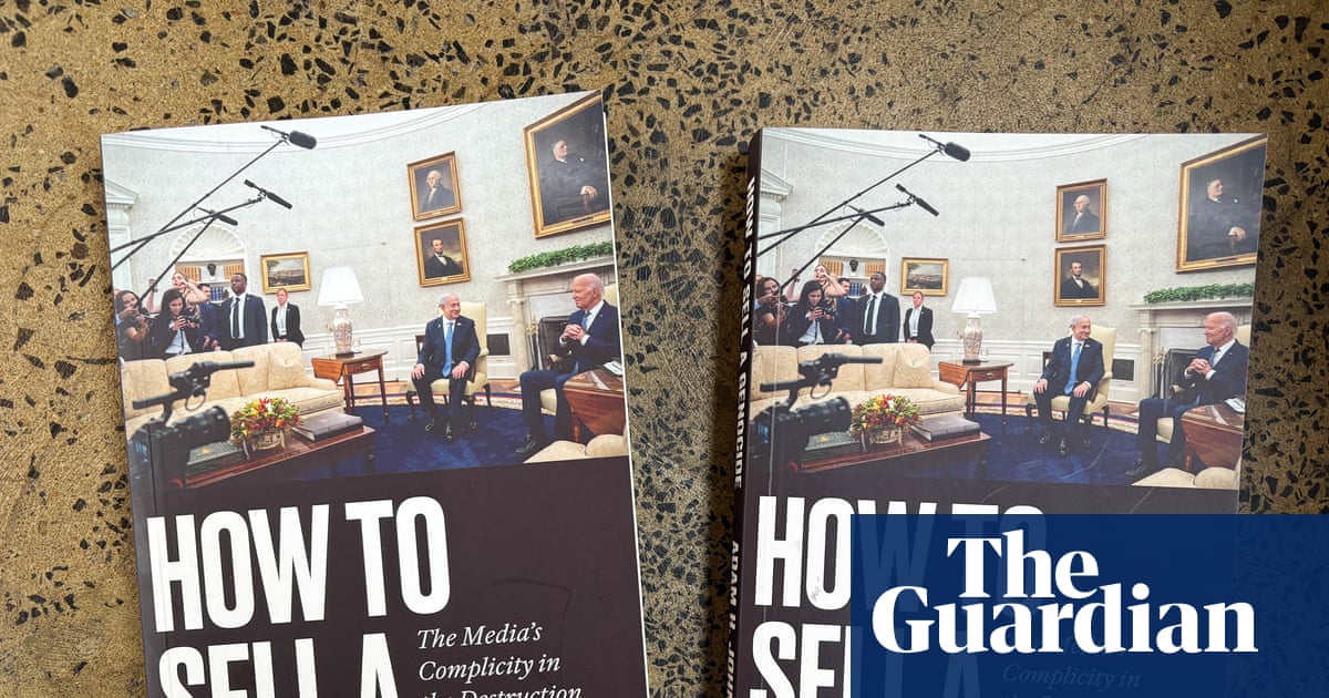 Государственная библиотека напомнила о правах коллекций: в Сиднее вернули книгу на полки после проверки